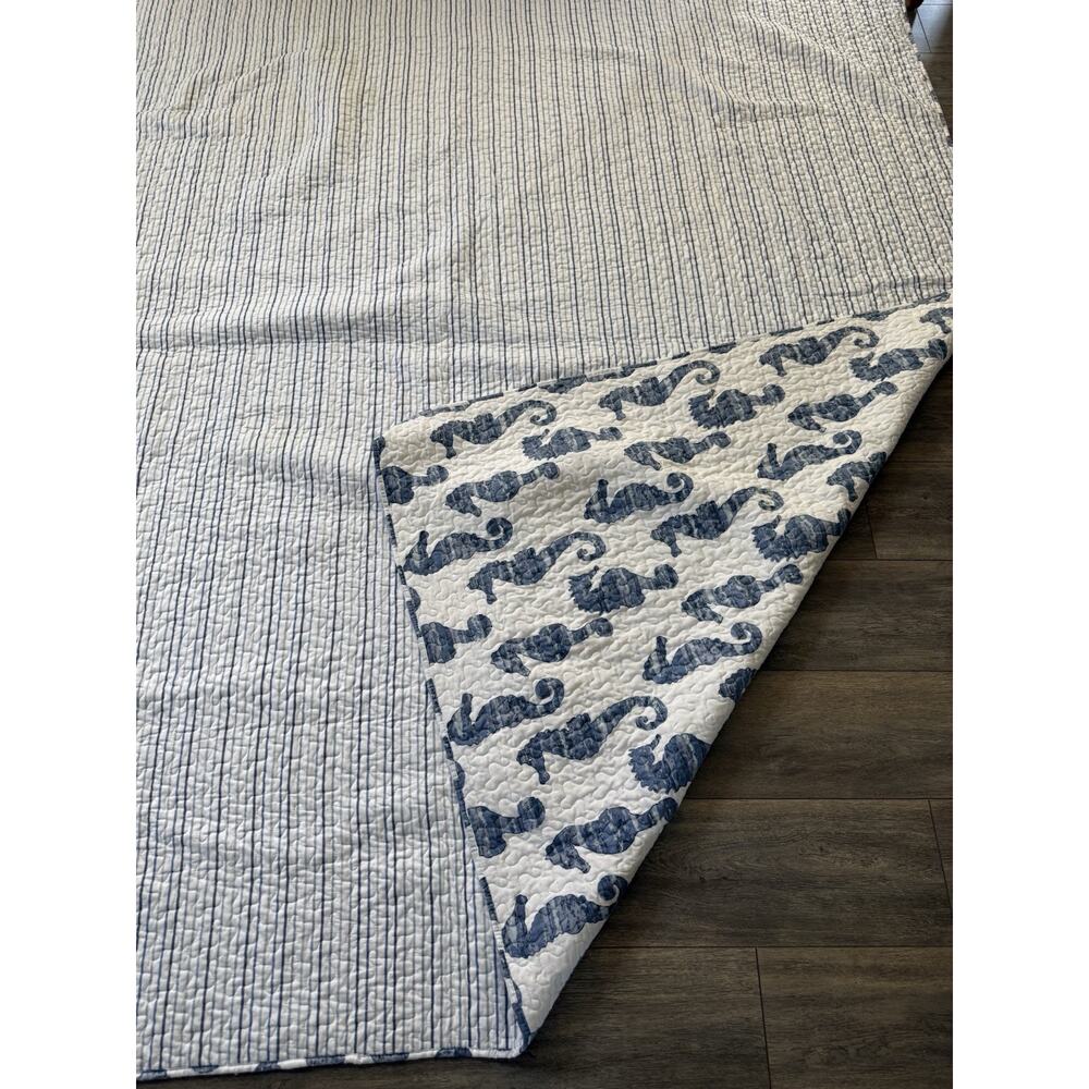 Seahorse Comforter Reversible Quilt Blue Size Full Nautical Coastal Cottage - Picture 5 of 6